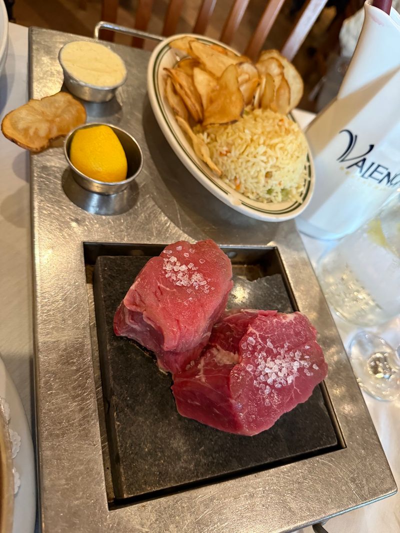 Hot-stone steak as the tableside draw Hot-stone steak as the tableside draw