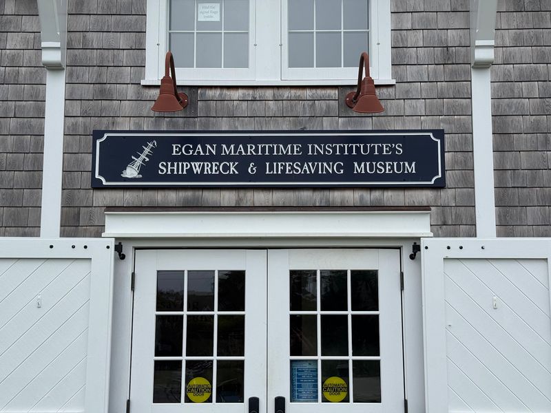 Hours, Admission, and Planning Your Visit Hours, Admission, and Planning Your Visit