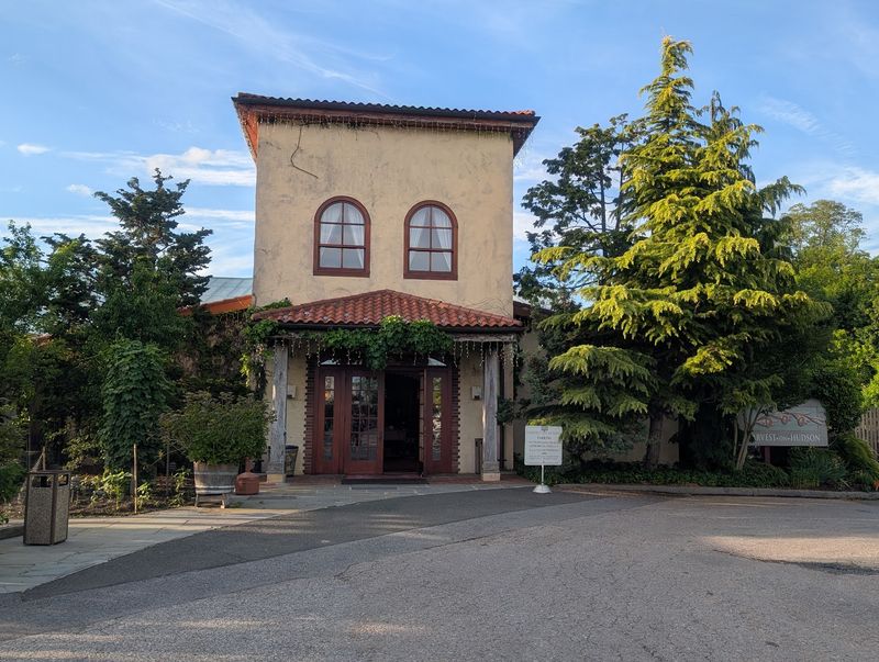 Hours, Parking, And Planning Your Visit Hours, Parking, And Planning Your Visit