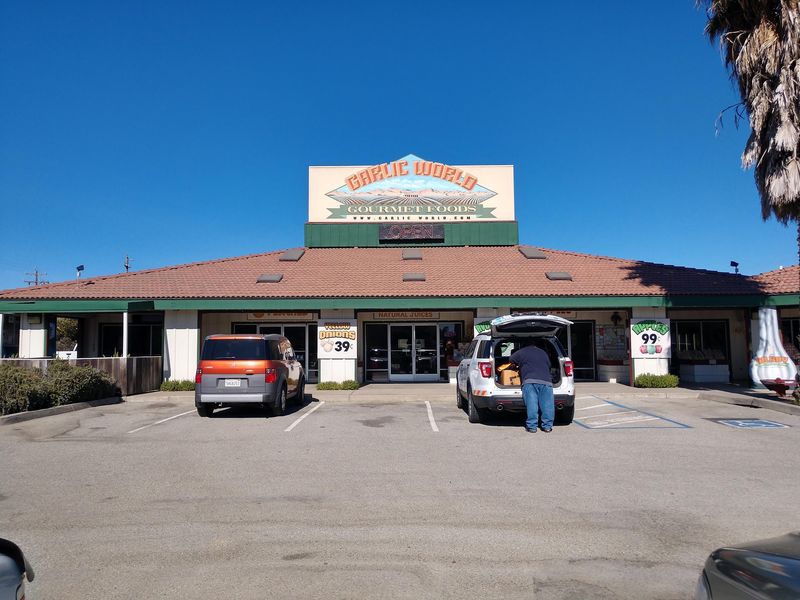 Hours, Parking, and Planning Your Visit Hours, Parking, and Planning Your Visit