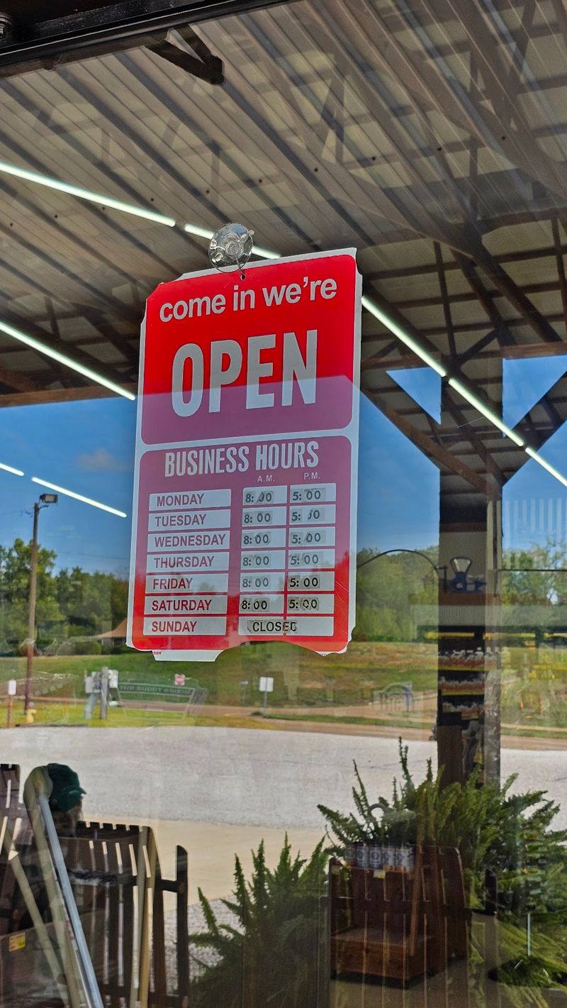 Hours, Prices, and Timing Your Visit