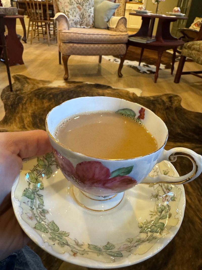Hours, Tea Choices, and Planning Your Visit Hours, Tea Choices, and Planning Your Visit
