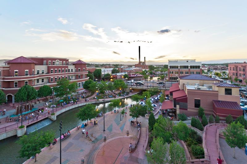How a Flood-Prone River Became a Downtown Asset How a Flood-Prone River Became a Downtown Asset