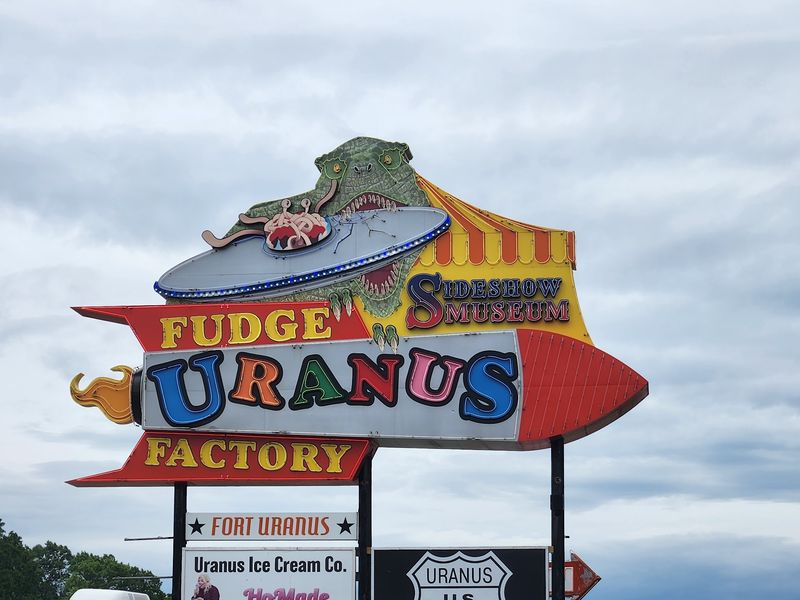 How a Strip Mall Became the Weirdest Stop on Route 66 How a Strip Mall Became the Weirdest Stop on Route 66