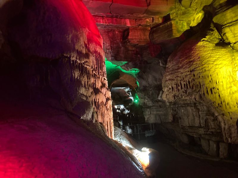Howe Caverns, Howes Cave, New York Howe Caverns, Howes Cave, New York