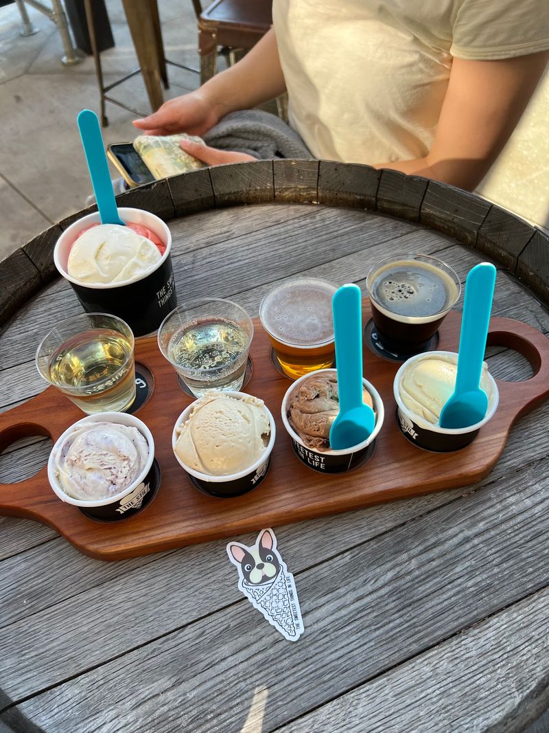 Ice Cream Flights: The Best Way to Be Indecisive Ice Cream Flights: The Best Way to Be Indecisive