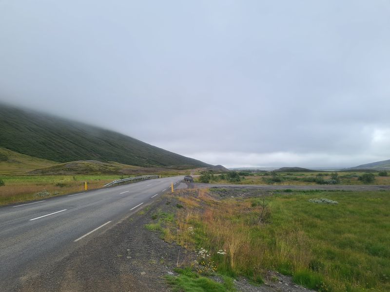 Iceland - 641 Cars per 1,000 People