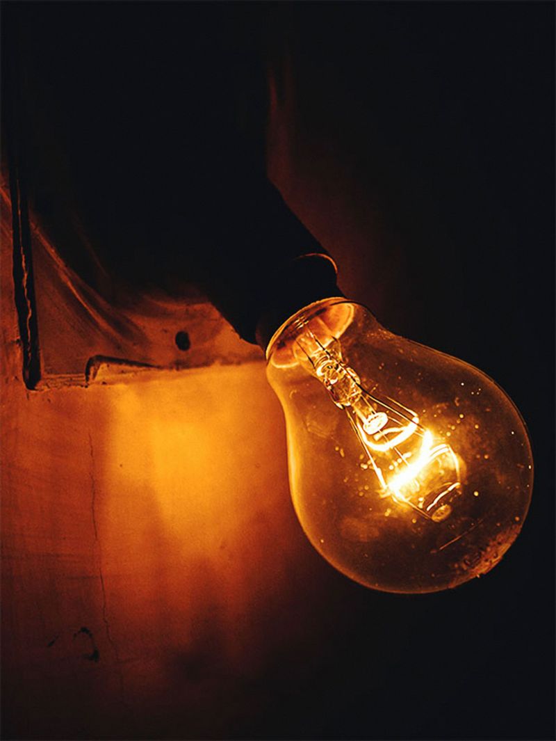 Incandescent Light Bulbs Incandescent Light Bulbs