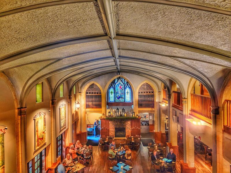 Ivy Restaurant, Wheaton, IL Ivy Restaurant, Wheaton, IL