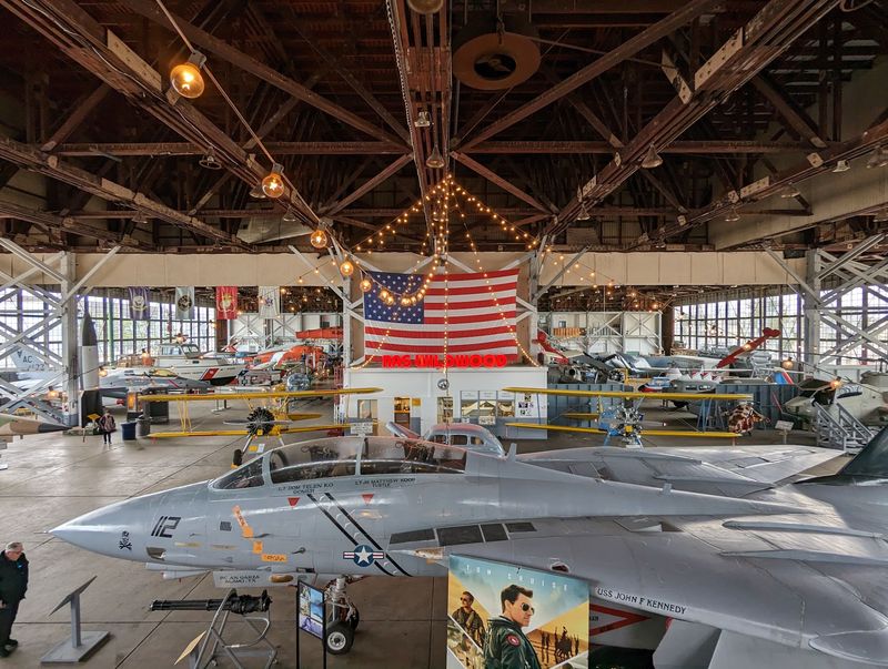 Jets That Broaden the Timeline Jets That Broaden the Timeline