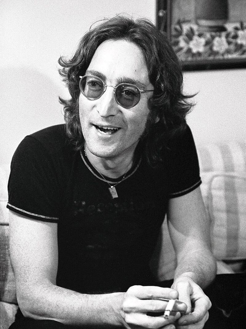 John Lennon Returned His MBE John Lennon Returned His MBE