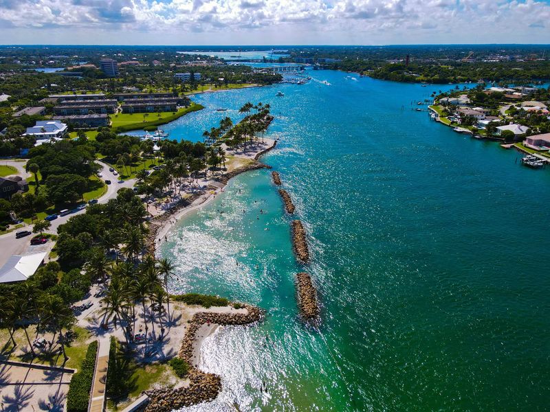 Jupiter Beach Park, Jupiter, FL Jupiter Beach Park, Jupiter, FL