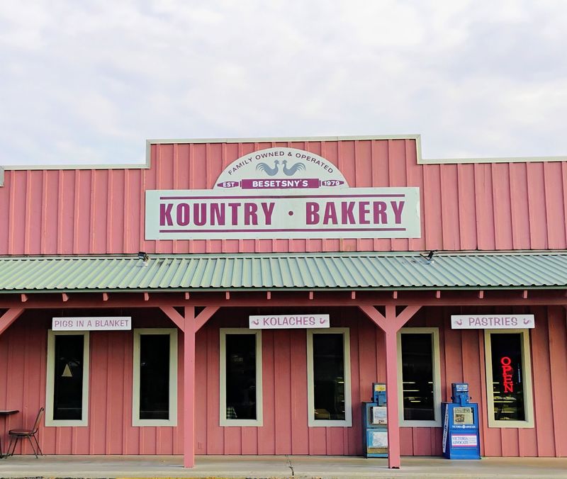 Kountry Bakery, Hallettsville, TX