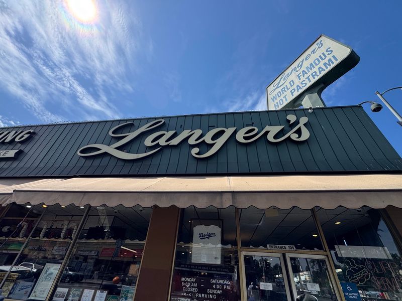 Langer's Delicatessen-Restaurant, Los Angeles, California Langer's Delicatessen-Restaurant, Los Angeles, California