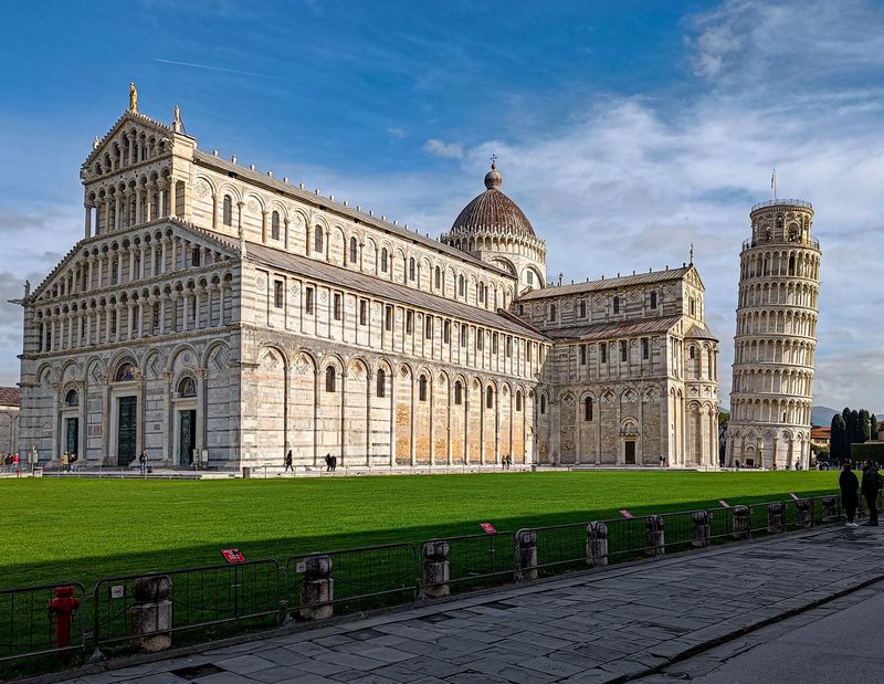 Leaning Tower of Pisa, Tuscany, Italy Leaning Tower of Pisa, Tuscany, Italy
