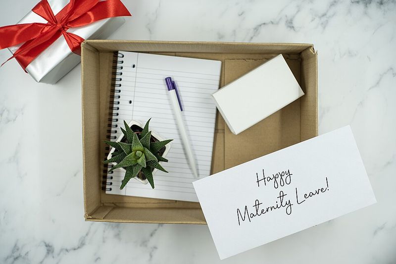 Leaving Notes and Messages for Other People