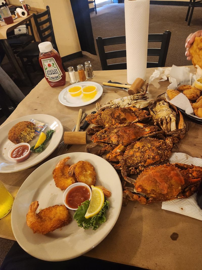 Lestardo's Crab House, New Castle, Delaware Lestardo's Crab House, New Castle, Delaware