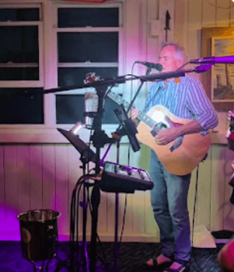 Live Music That Turns Dinner Into a Night Out Live Music That Turns Dinner Into a Night Out
