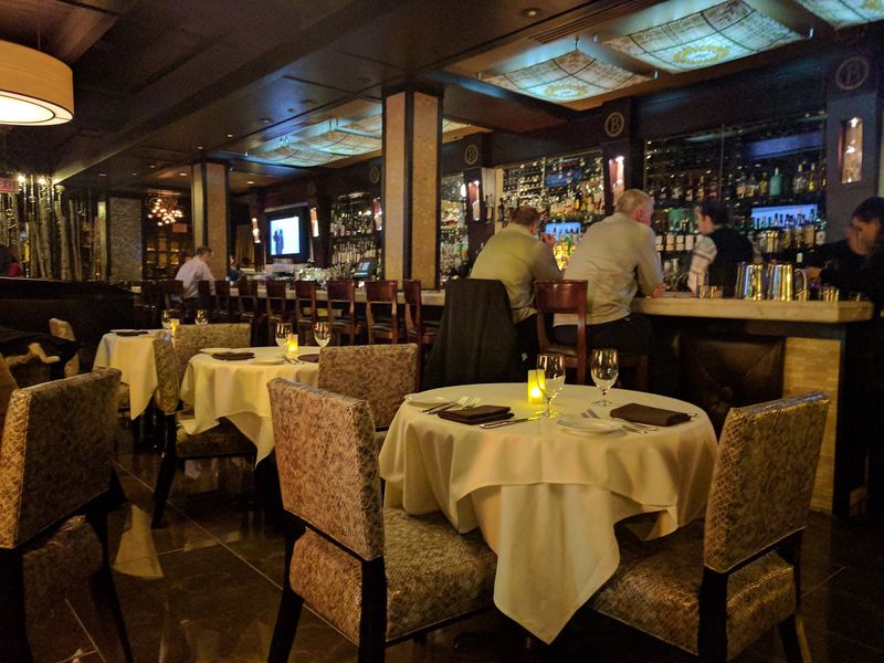Live Piano Music Creates Ambiance