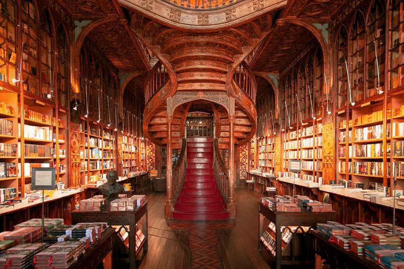 Livraria Lello, Porto, Portugal Livraria Lello, Porto, Portugal