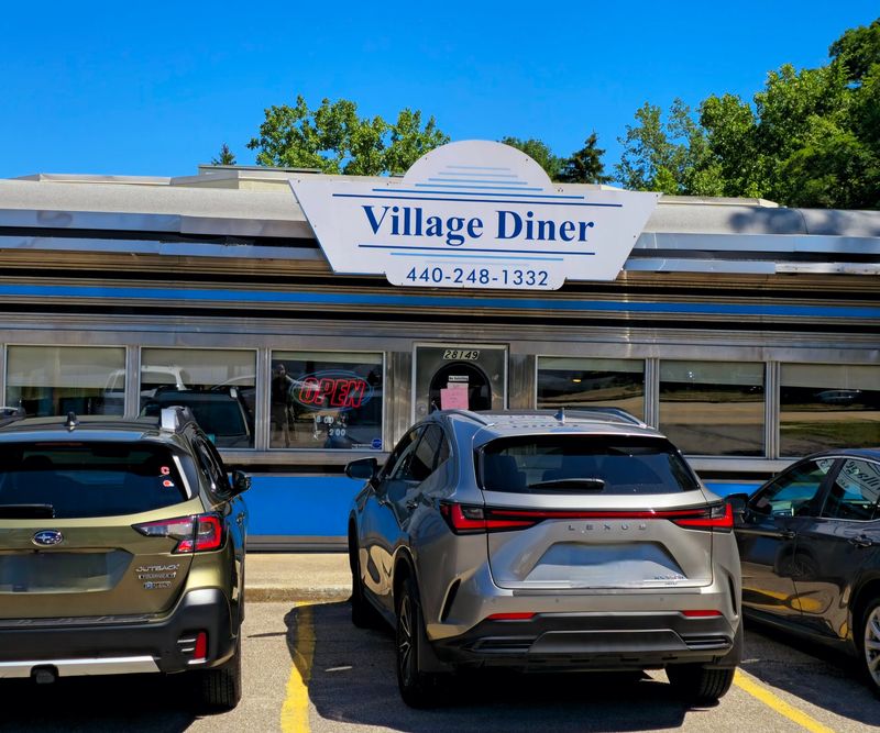 Location and First Impressions of The Village Diner Location and First Impressions of The Village Diner