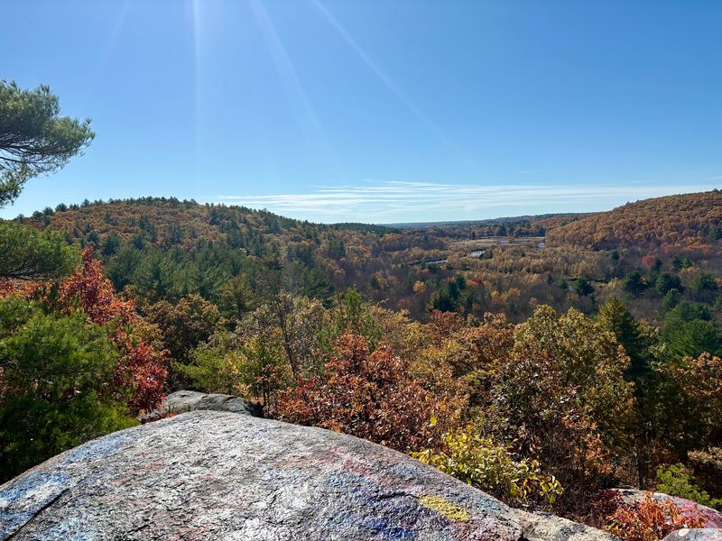 Lookout Rock, Northbridge, MA Lookout Rock, Northbridge, MA