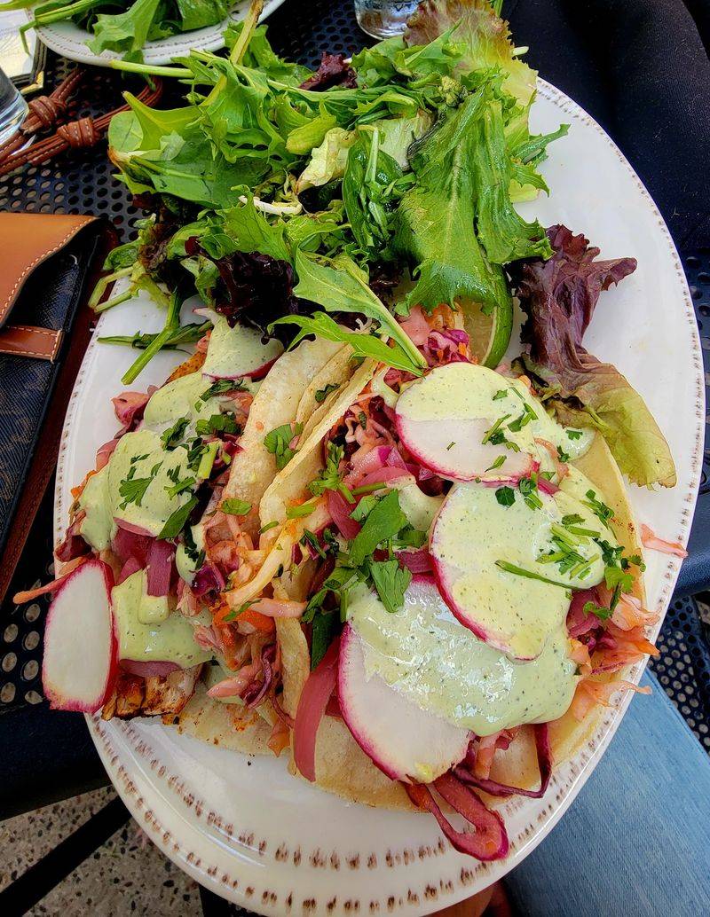 Lunch Favorites That Keep People Coming Back Lunch Favorites That Keep People Coming Back