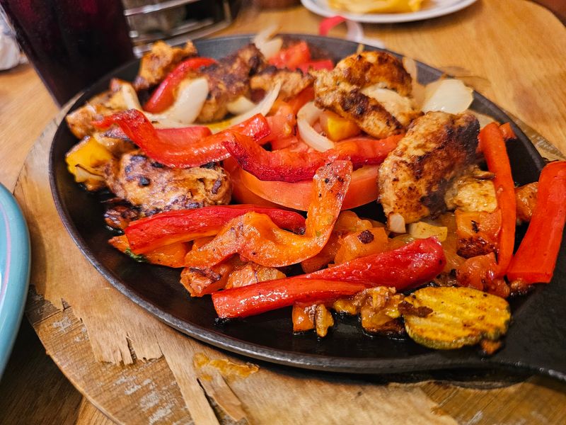 Lunch and Dinner Worth Rearranging Your Schedule For Lunch and Dinner Worth Rearranging Your Schedule For
