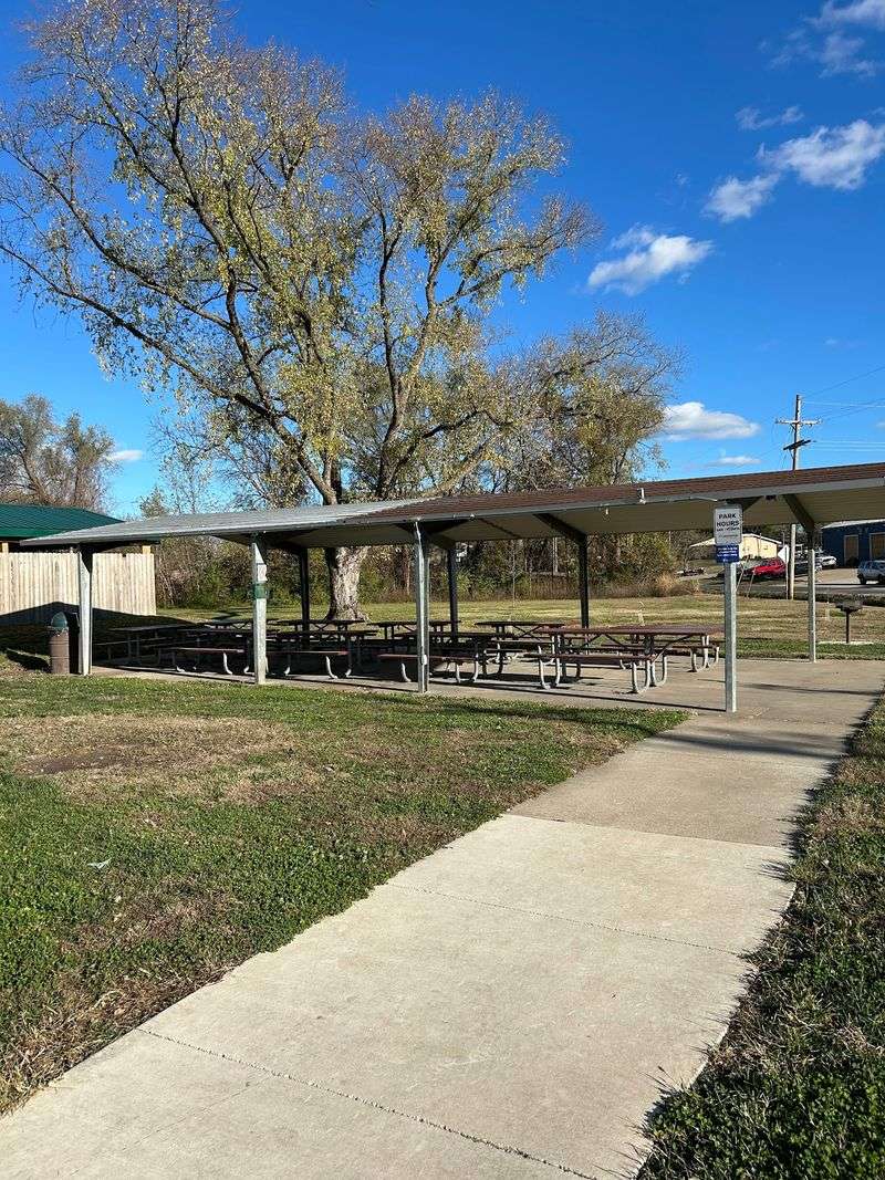 Lyons Park, Lawrence, Kansas