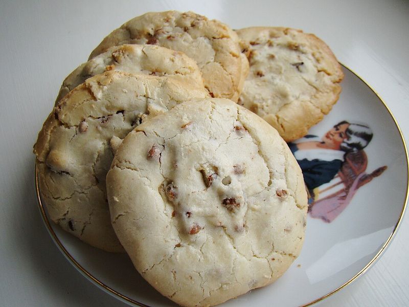 Maple, Almond and Pecan Cookies Maple, Almond and Pecan Cookies