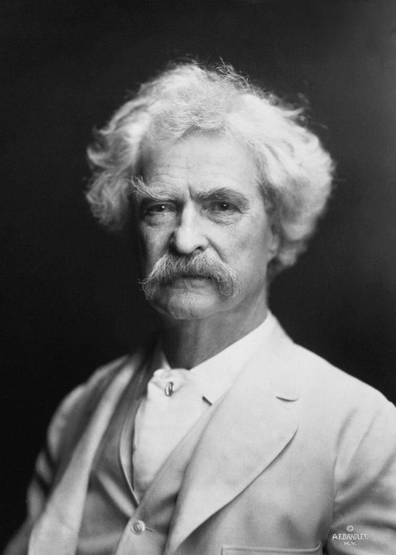 Mark Twain Lived From One Appearance of Halley's Comet to the Next