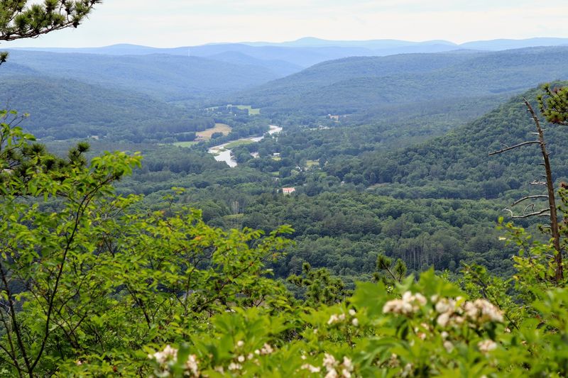 Mass Audubon's High Ledges Wildlife Sanctuary Mass Audubon's High Ledges Wildlife Sanctuary
