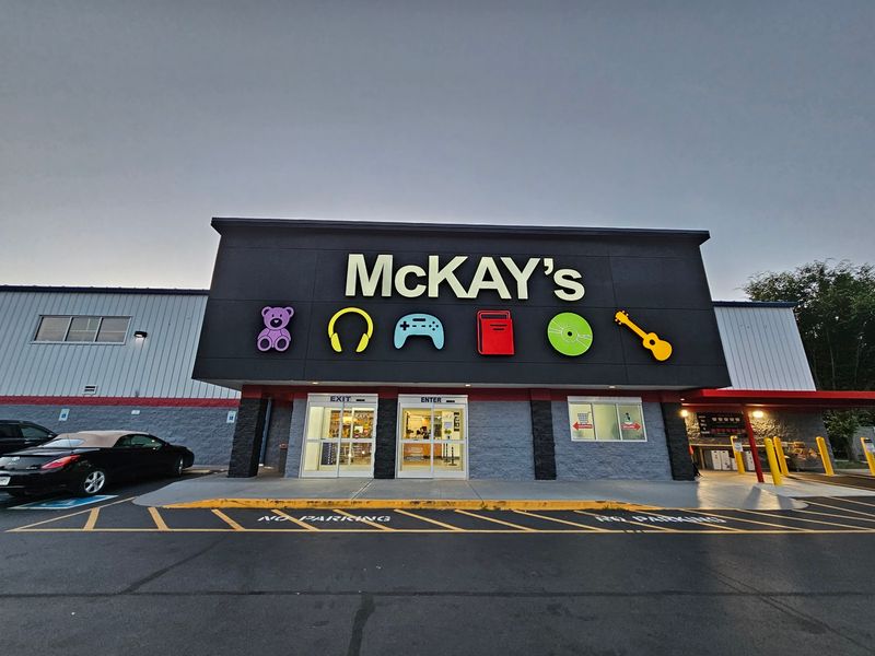 McKay's Chattanooga, Chattanooga, TN McKay's Chattanooga, Chattanooga, TN
