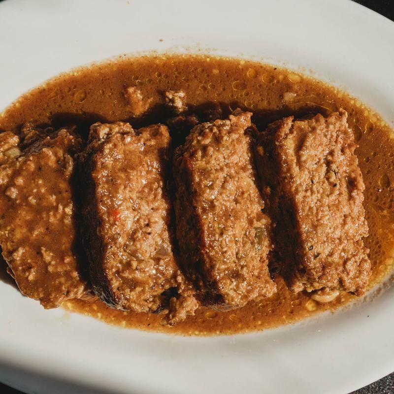 Meatloaf That Earns Its Place on the Buffet
