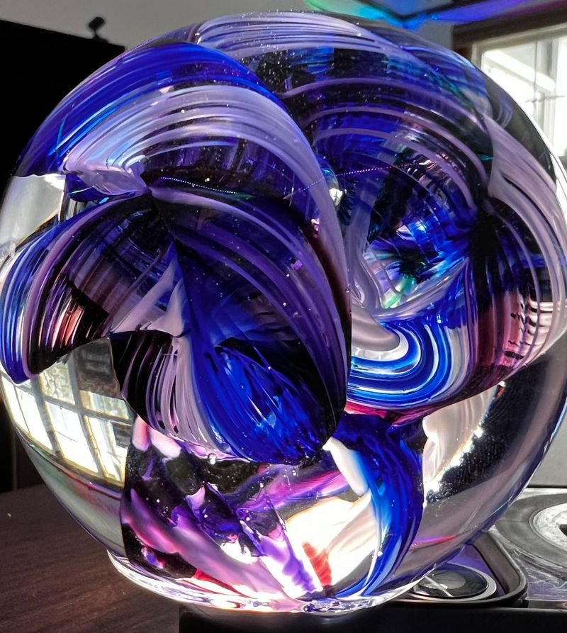 Memorial Globes That Hold Meaning Memorial Globes That Hold Meaning