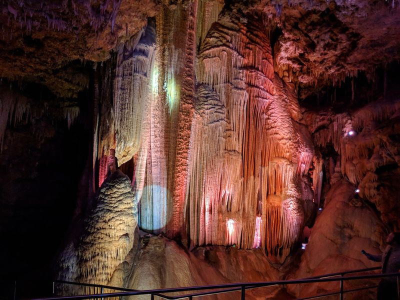 Meramec Caverns, Stanton, Missouri