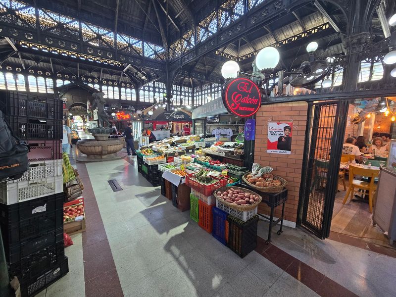 Mercado Central, Santiago, Chile Mercado Central, Santiago, Chile