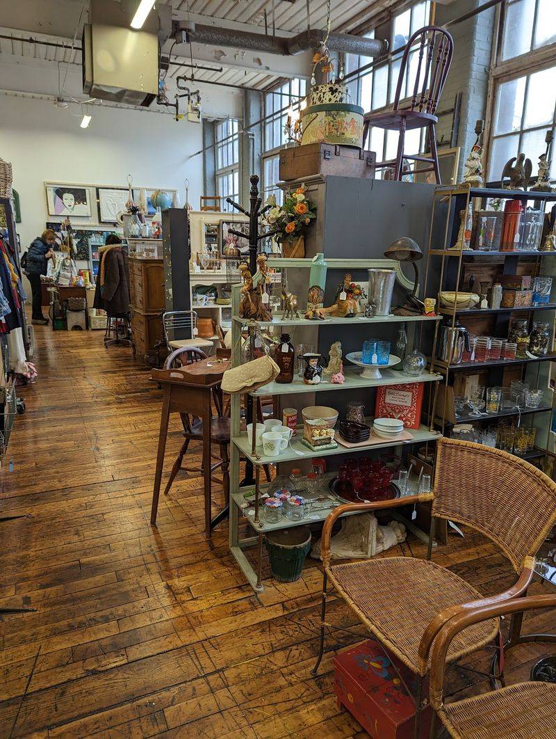 Midcentury Modern and Quirky Gems