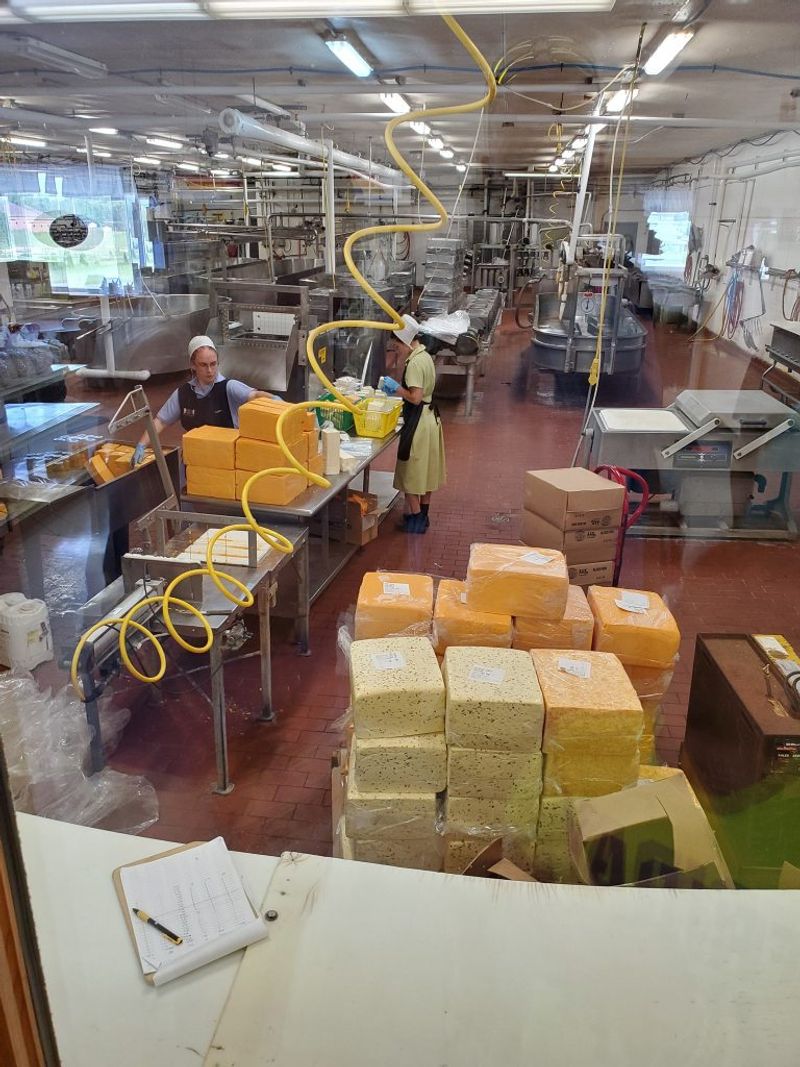 Middlefield Original Cheese Co-Op - Middlefield Middlefield Original Cheese Co-Op - Middlefield