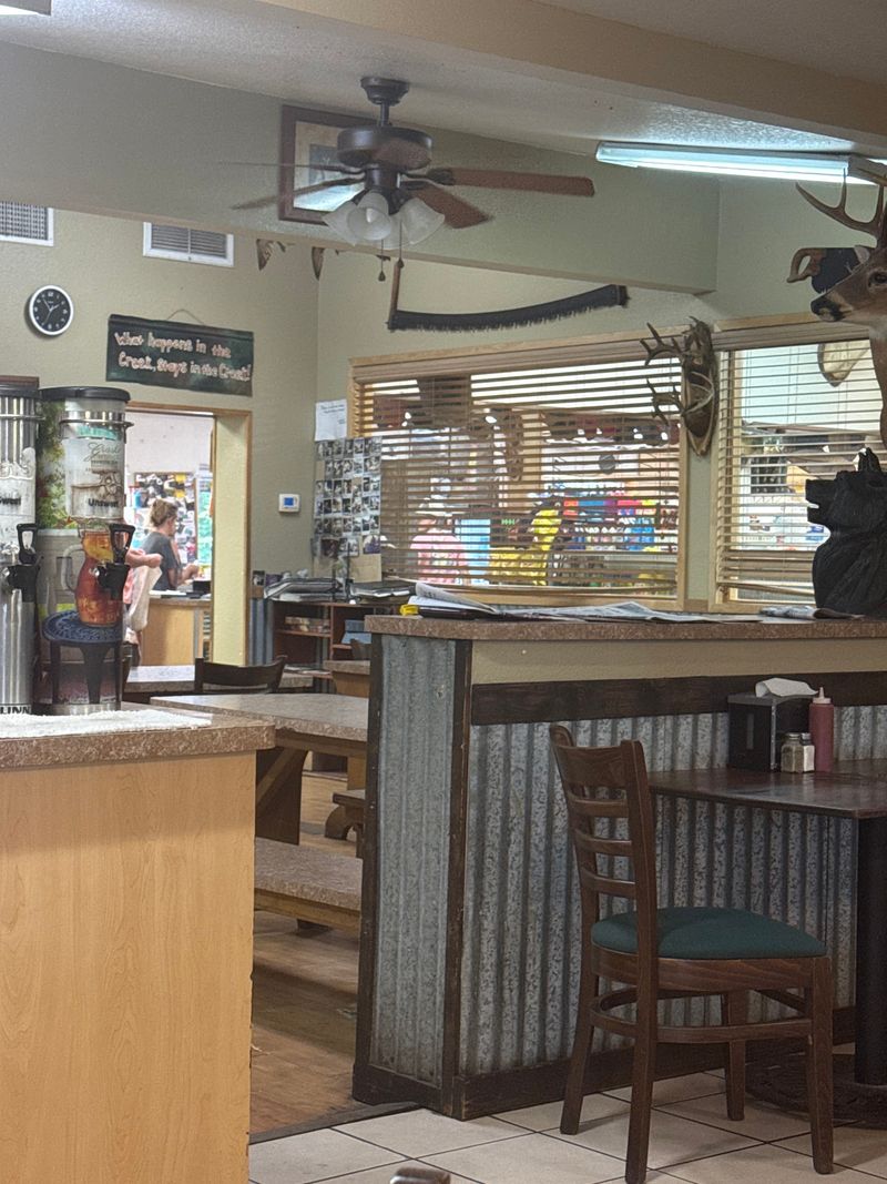 Miltons Country Store Restaurant & Campground, Lake City, FL Miltons Country Store Restaurant & Campground, Lake City, FL