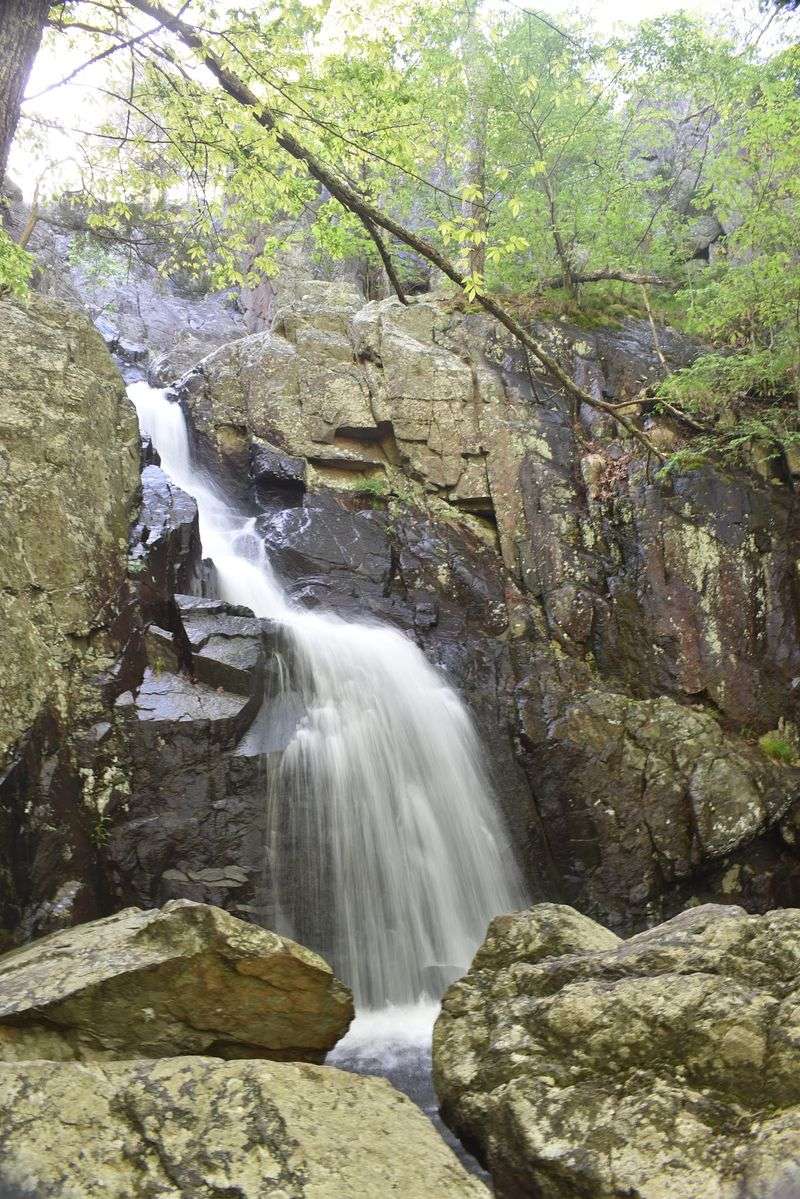 Mina Sauk Falls, Arcadia Township, Missouri Mina Sauk Falls, Arcadia Township, Missouri
