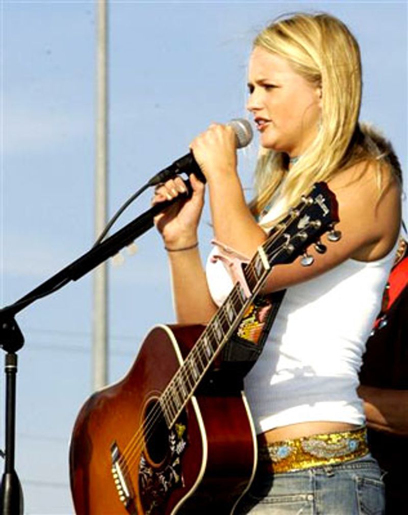Miranda Lambert - Rural Lindale, Texas Raised Her Right Miranda Lambert - Rural Lindale, Texas Raised Her Right