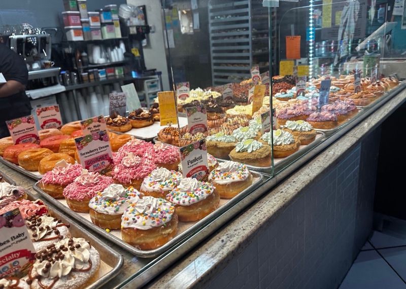 Mojo Donuts, Pembroke Pines, FL Mojo Donuts, Pembroke Pines, FL