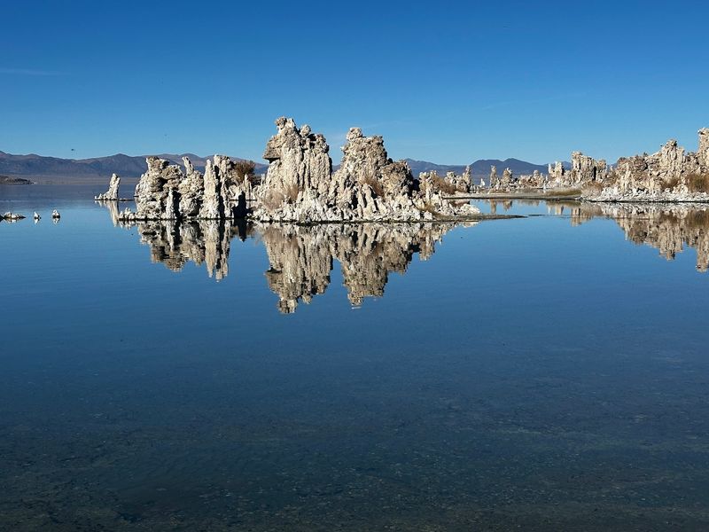 Mono Lake, California Mono Lake, California