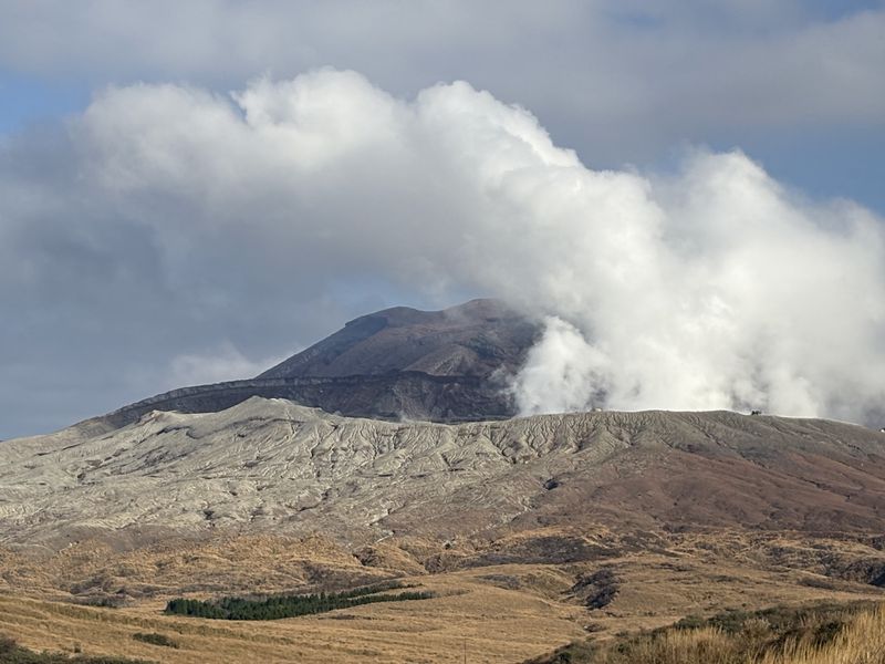 Mount Aso, Kumamoto Prefecture, Japan Mount Aso, Kumamoto Prefecture, Japan