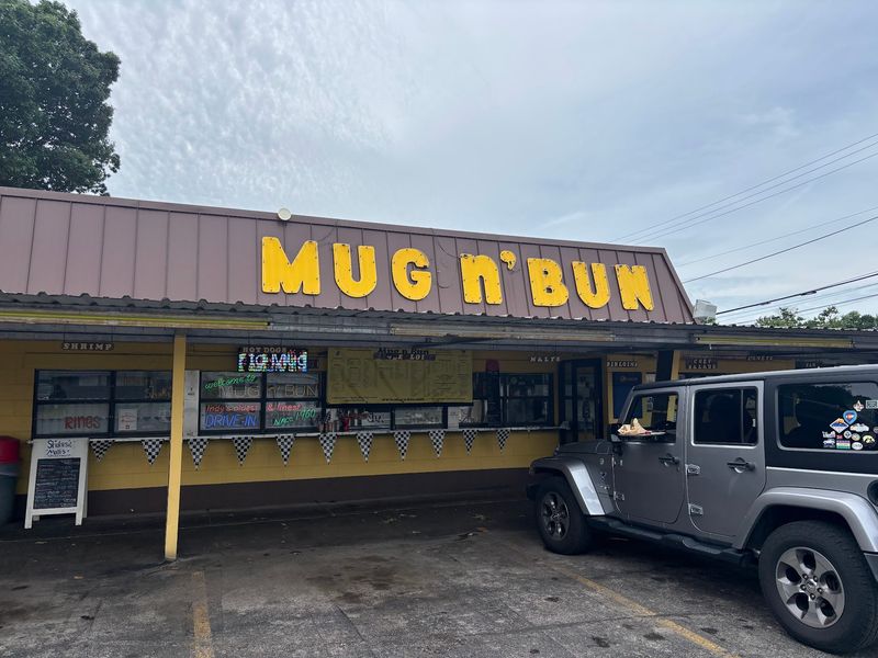 Mug-n-Bun, Speedway, Indiana Mug-n-Bun, Speedway, Indiana