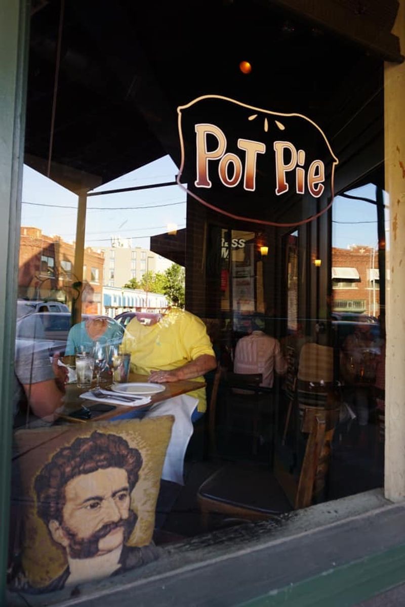 National Spotlight on a Neighborhood Bistro National Spotlight on a Neighborhood Bistro