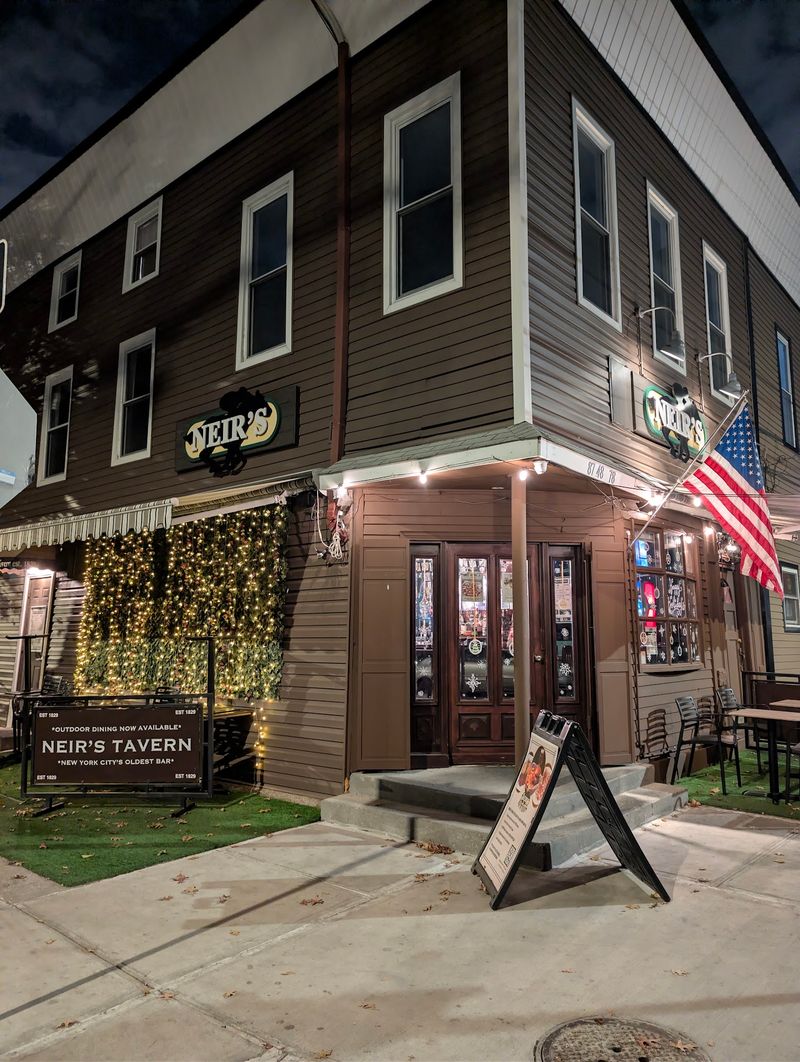 Neir's Tavern, Woodhaven, New York