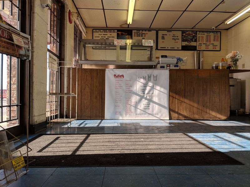 No Tables, No Problem - How the Ordering System Works No Tables, No Problem - How the Ordering System Works