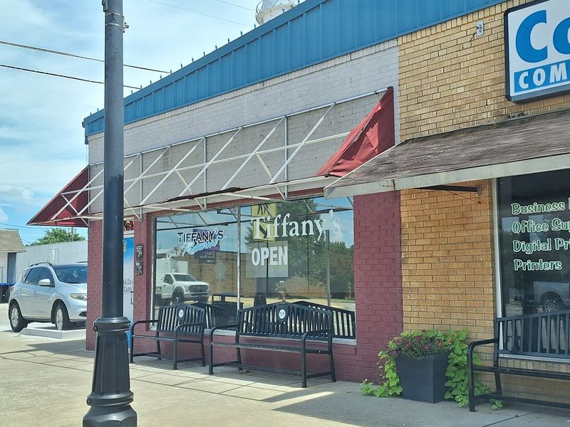 Noble, Oklahoma and the Diner Called Tiffany's Noble, Oklahoma and the Diner Called Tiffany's